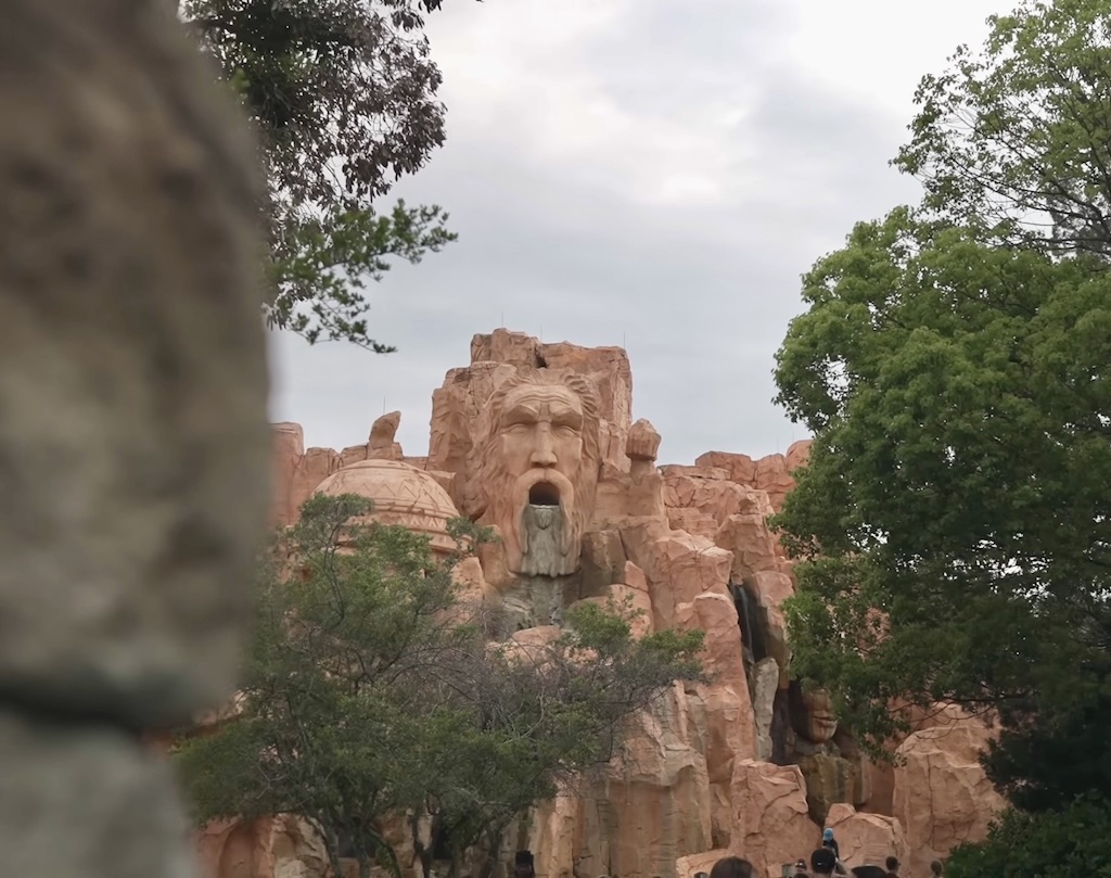 The Islands of Adventure Restaurant We Wish Wouldn’t Close